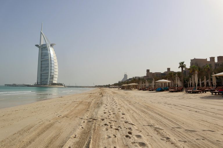 How to Remove Sand from Clothes After a Dubai Beach Day